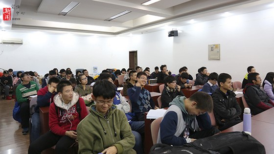 9492cfcaf55fd7465cb17c4a6ff3050e.jpg q1.jpg