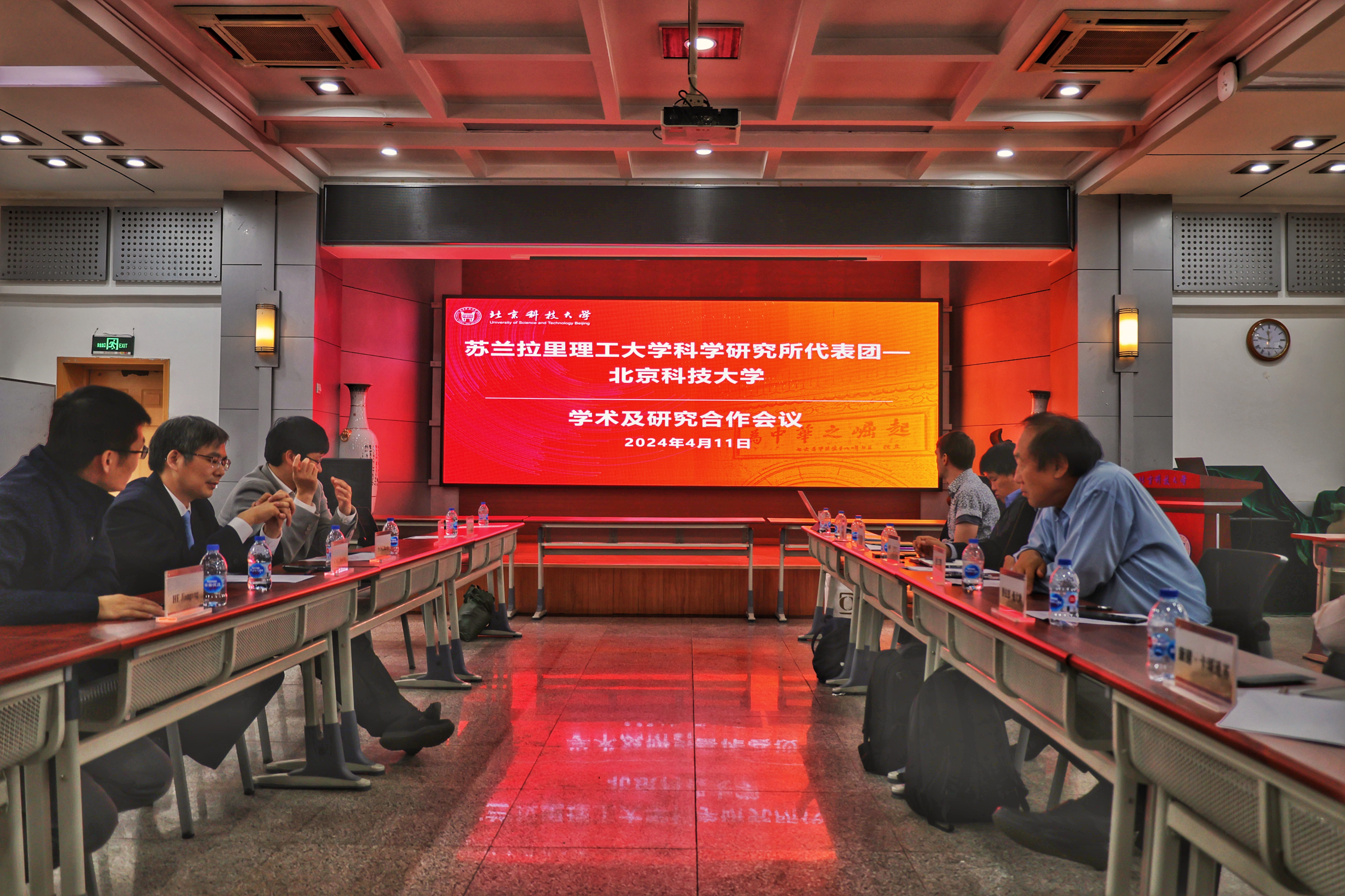 be74fac64e952096d28d651fd75f0941.jpg be74fac64e952096d28d651fd75f0941.jpg