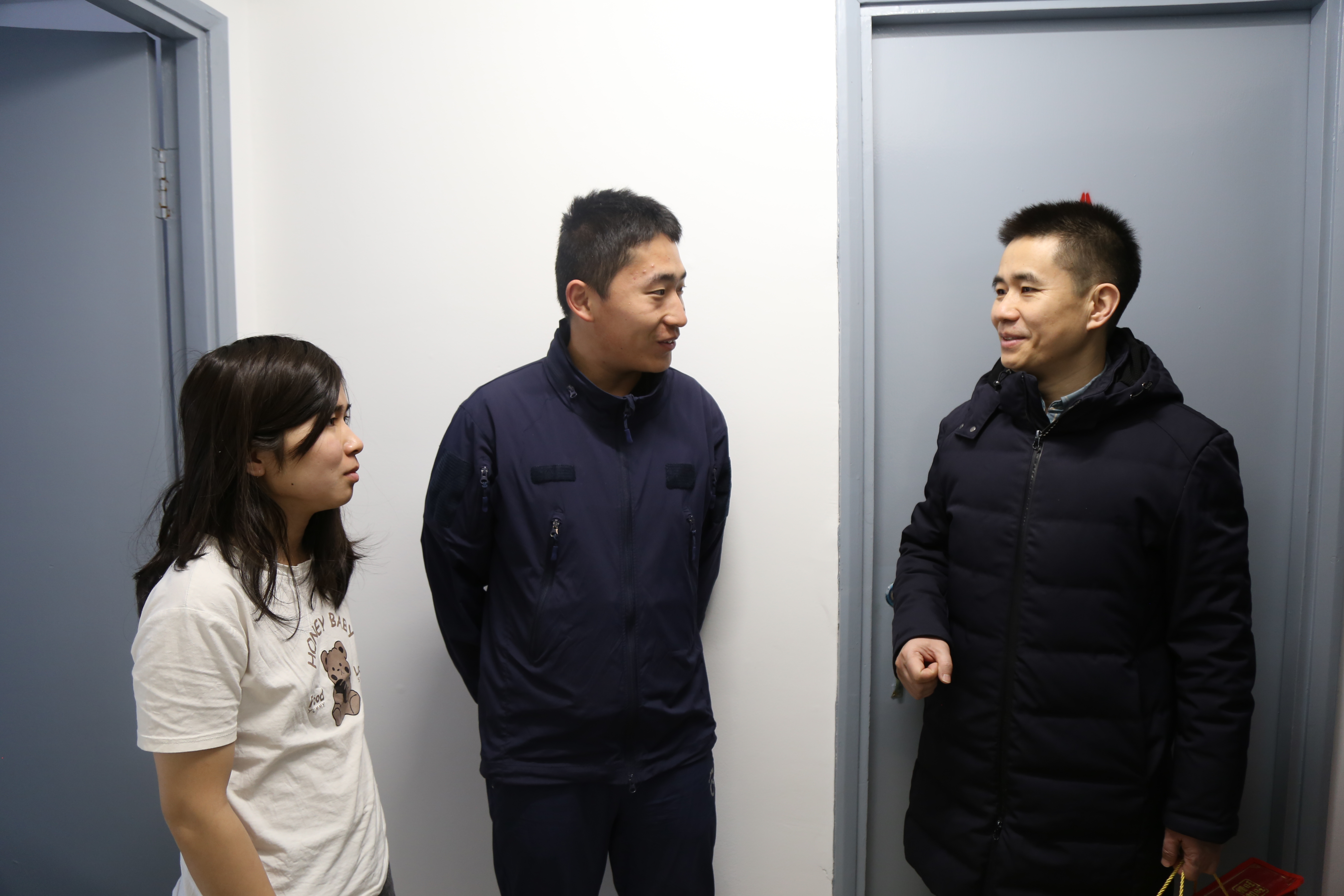 1737686924746348.jpg 1737686924746348.jpg