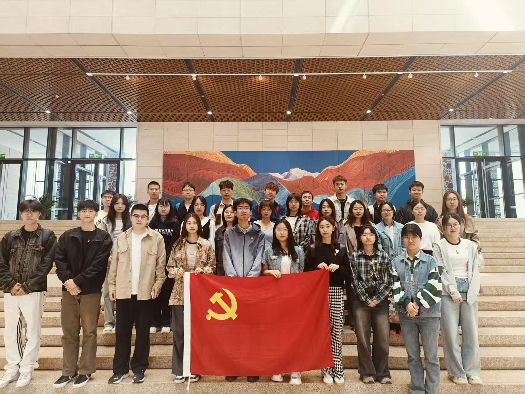 1745734718282673.jpg 1745734718282673.jpg