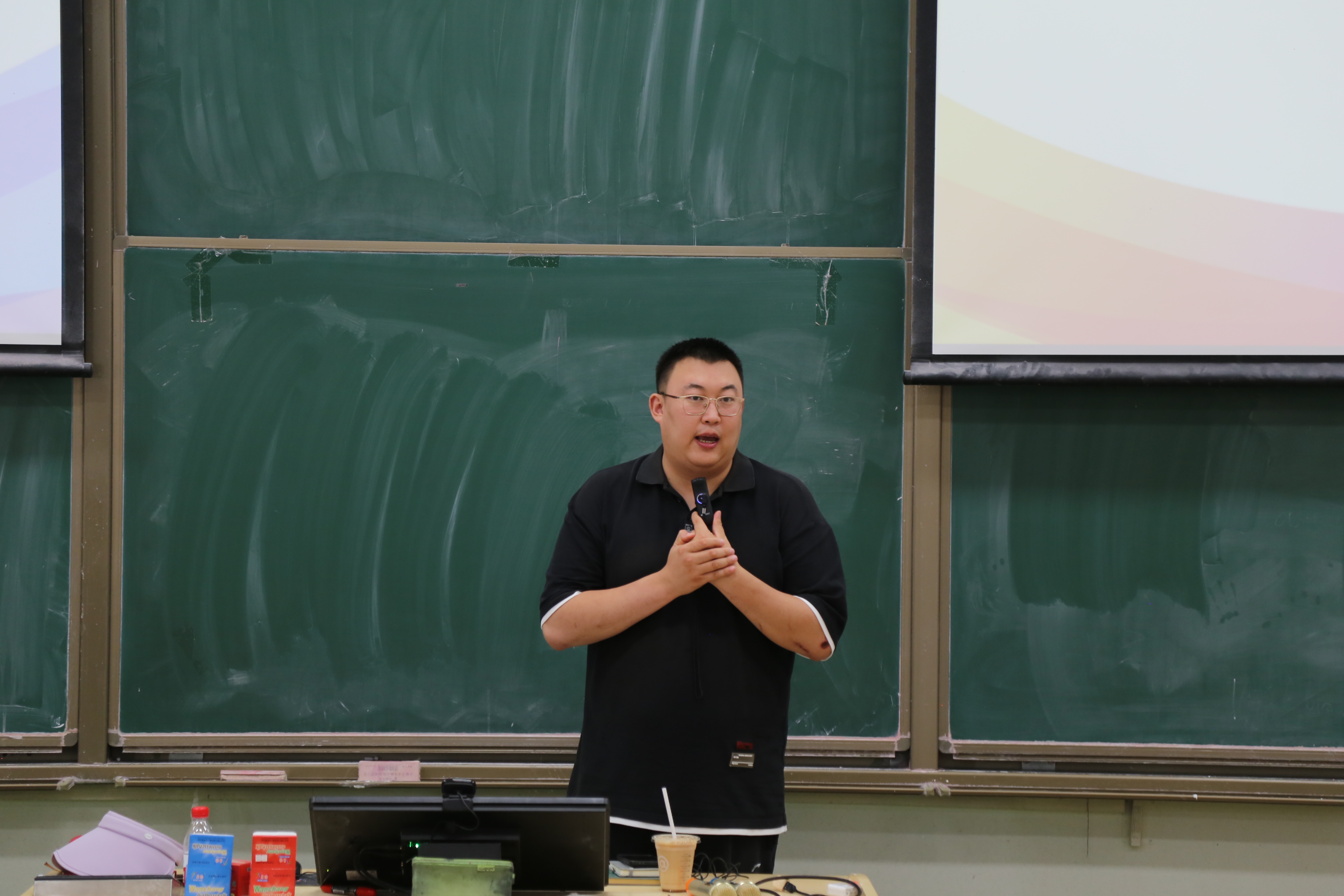 1751097520370094.jpg 1751097520370094.jpg