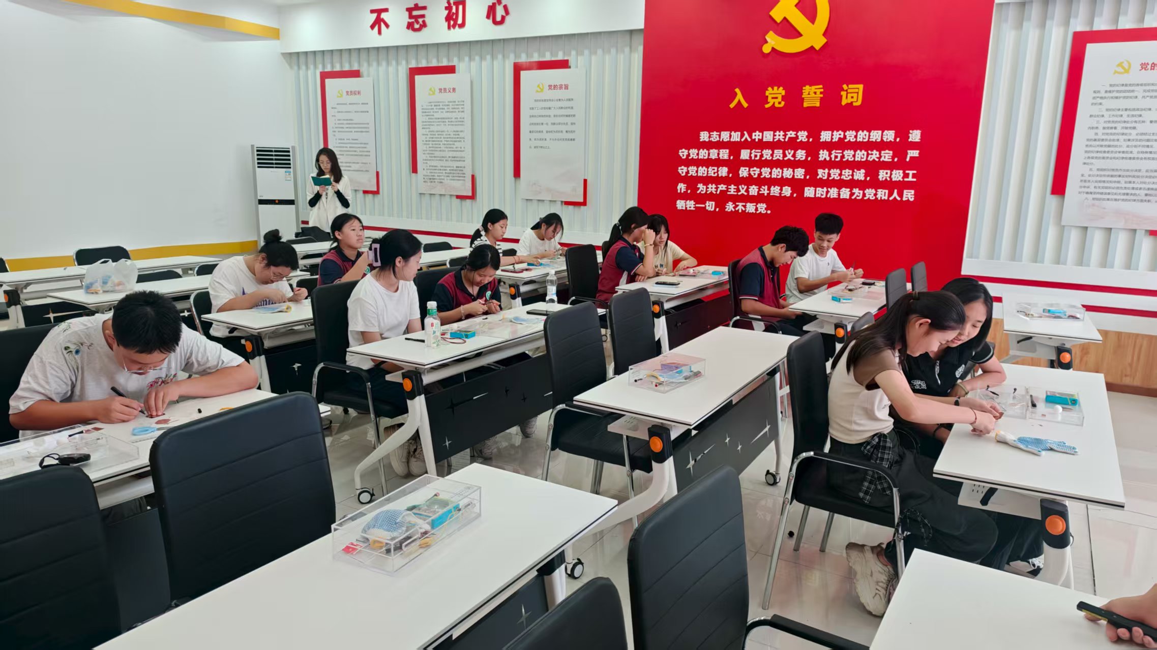 1757297861180659.jpg 1757297861180659.jpg